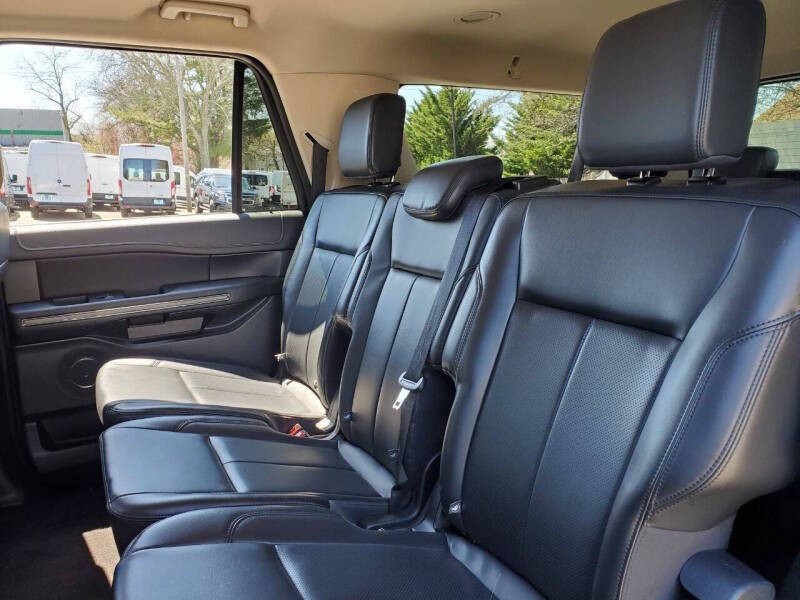 2024 Ford Expedition Image 10