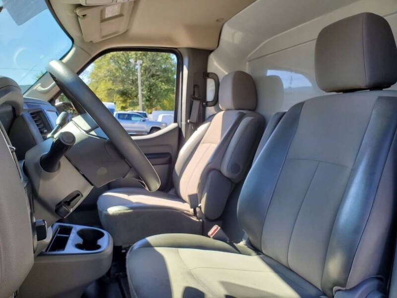 2020 Nissan NV Image 6