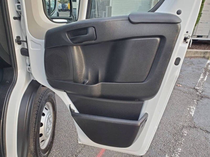2021 RAM Promaster Image 11