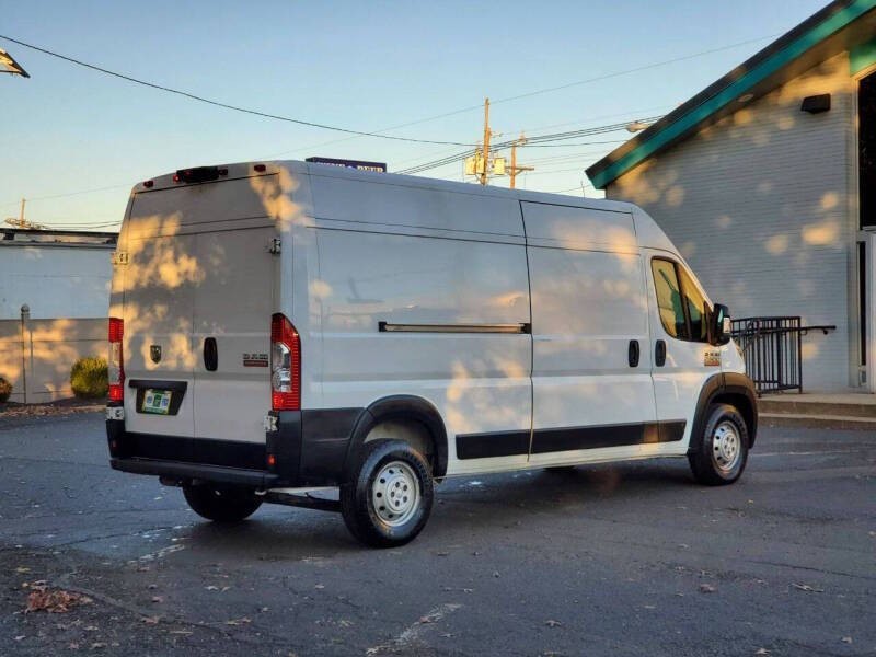 2021 RAM Promaster Image 6