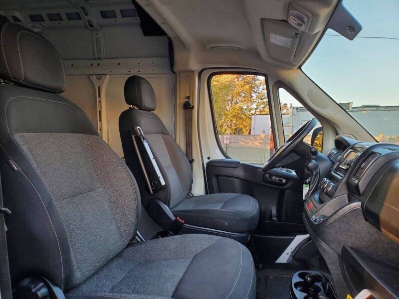 2021 RAM Promaster Image 11
