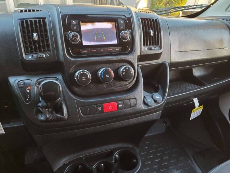 2021 RAM Promaster Image 15