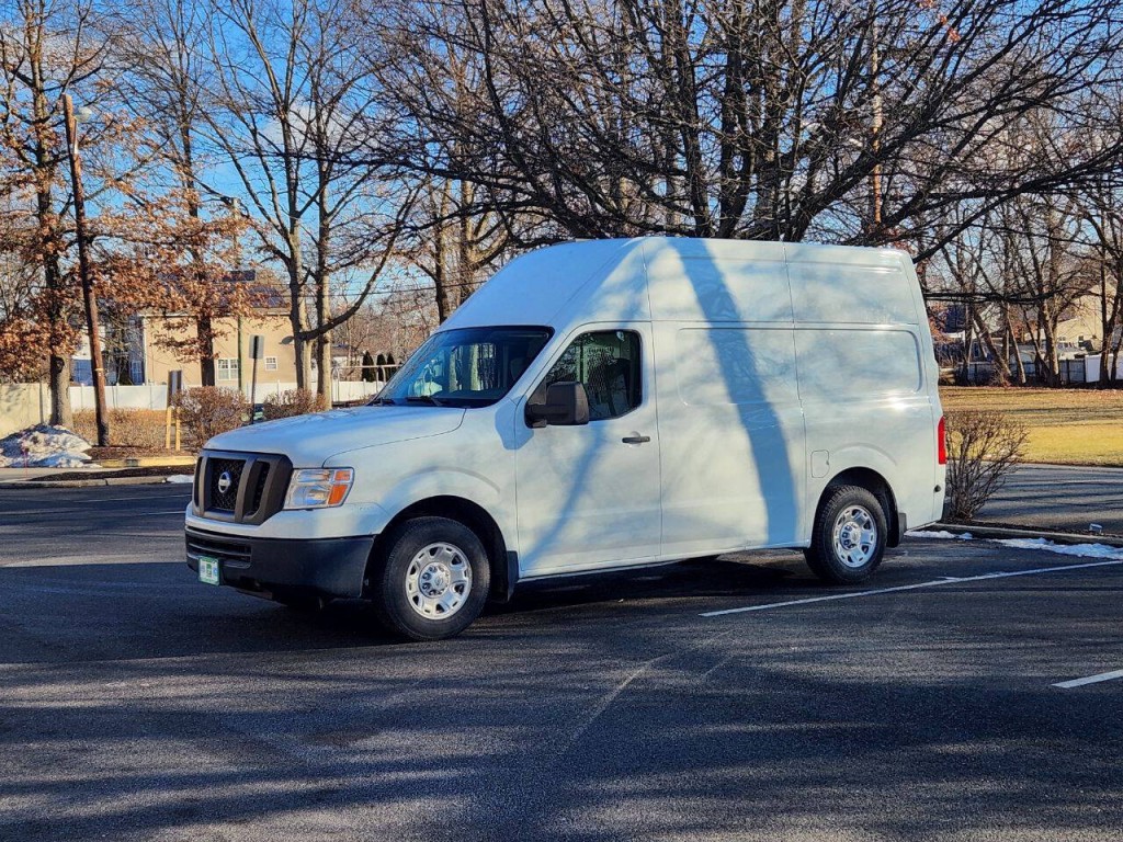 2019 Nissan NV Image 3