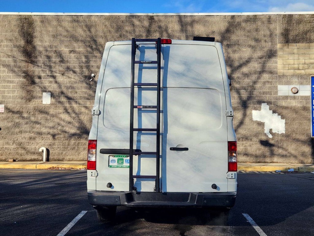2019 Nissan NV Image 5
