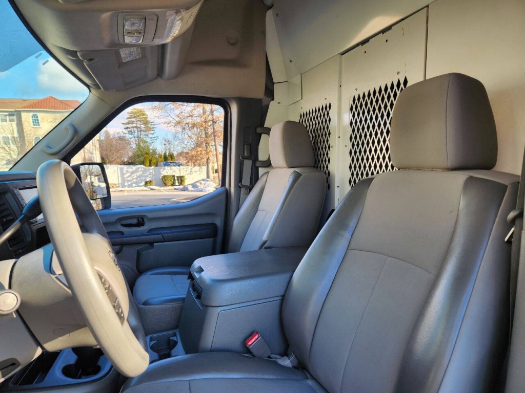 2019 Nissan NV Image 8