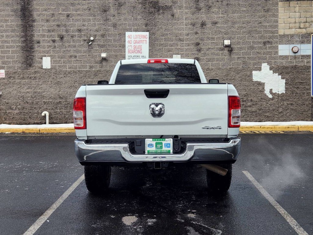 2024 RAM 2500 Image 5