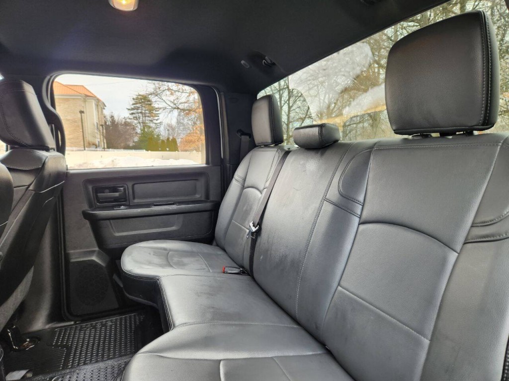 2024 RAM 2500 Image 10