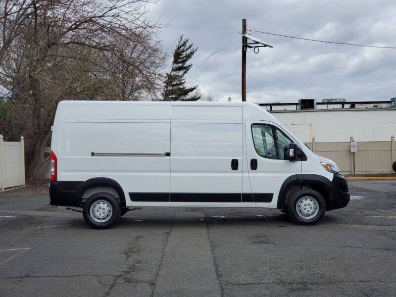 2023 RAM Promaster Image 6