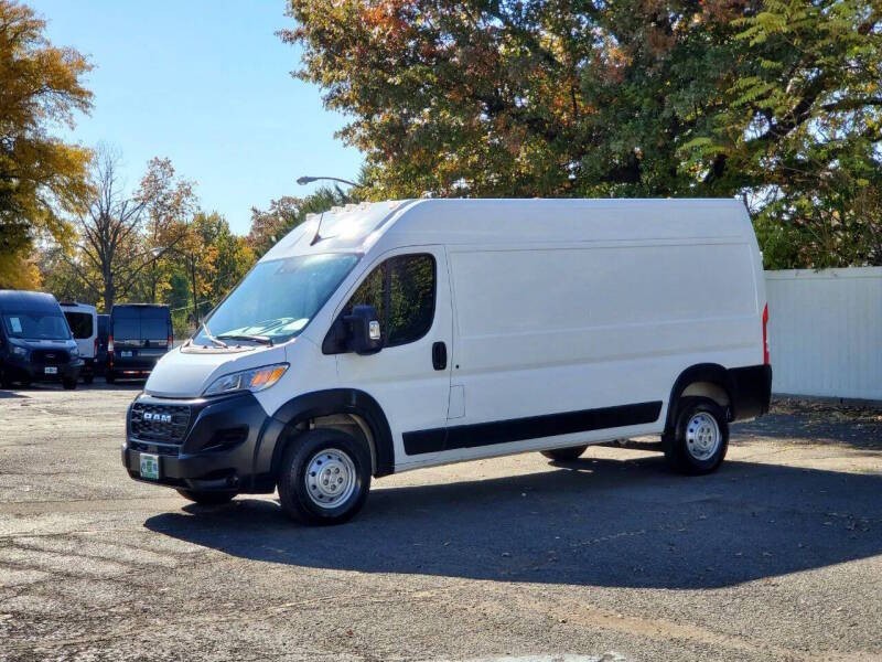 2025 RAM Promaster Image 3