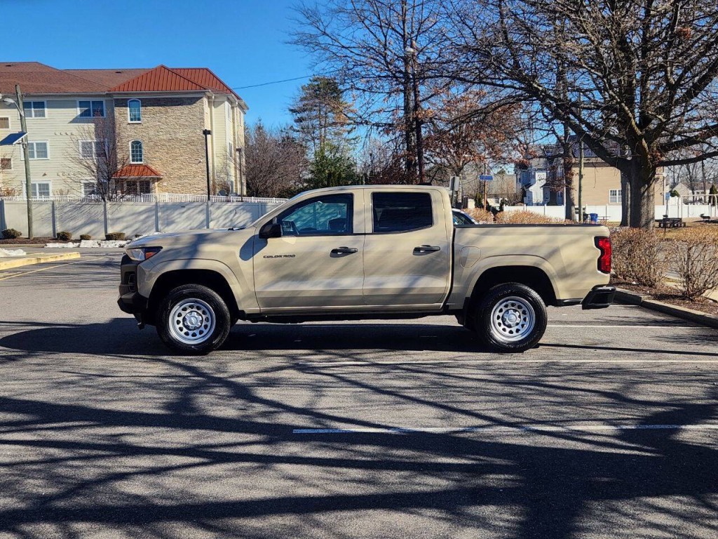 2024 Chevrolet Colorado Image 4