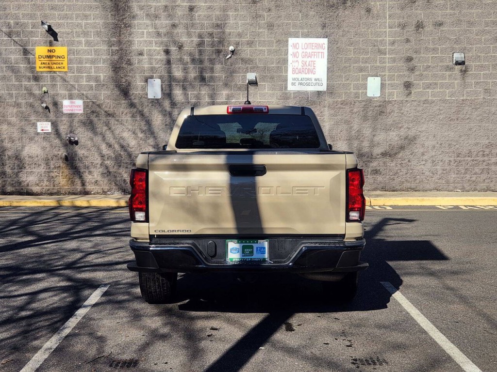 2024 Chevrolet Colorado Image 5