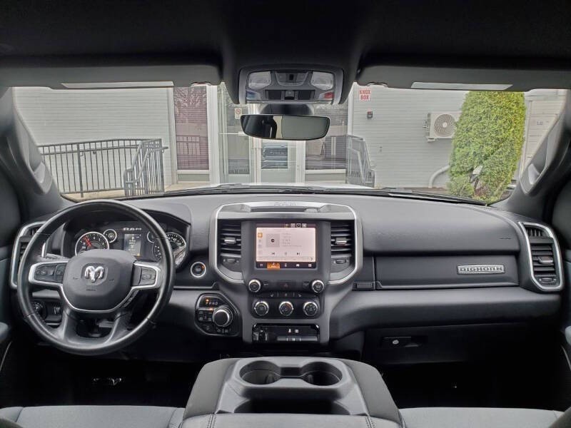 2023 RAM 1500 Image 6