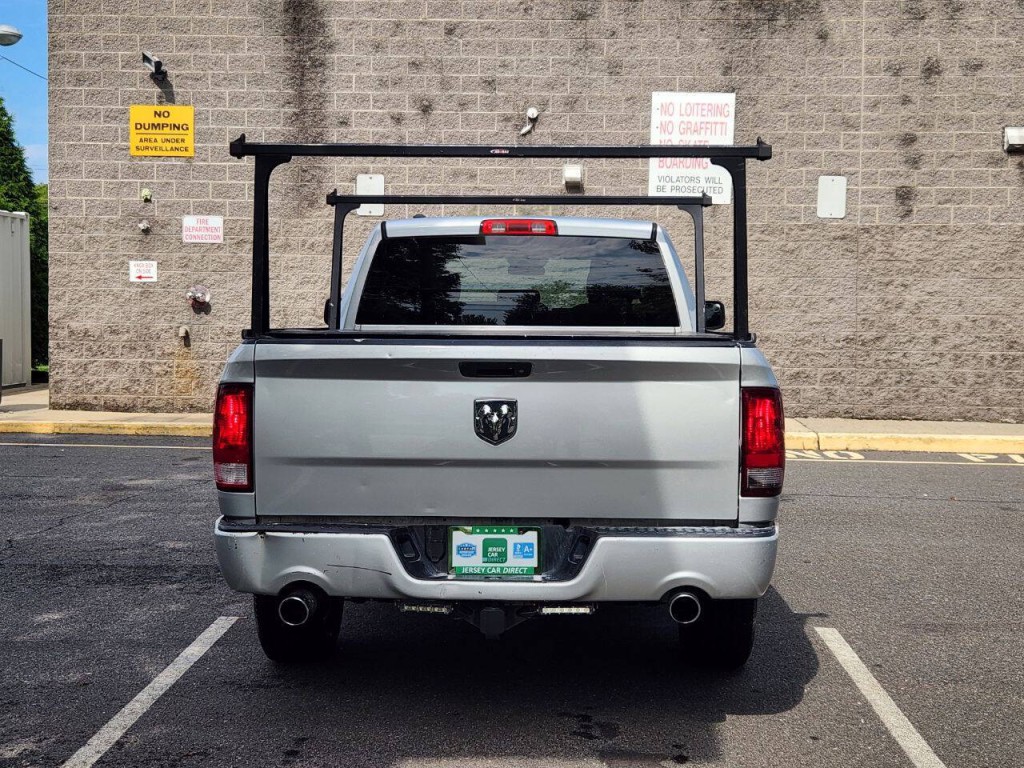 2017 RAM 1500 Image 5