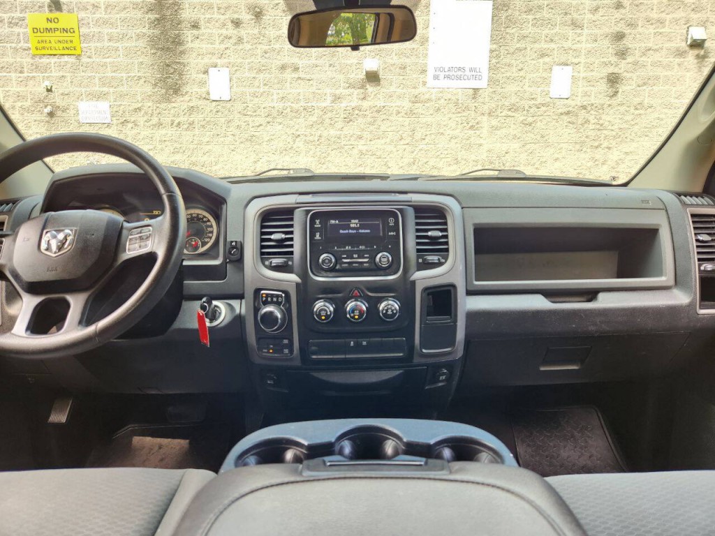2017 RAM 1500 Image 9