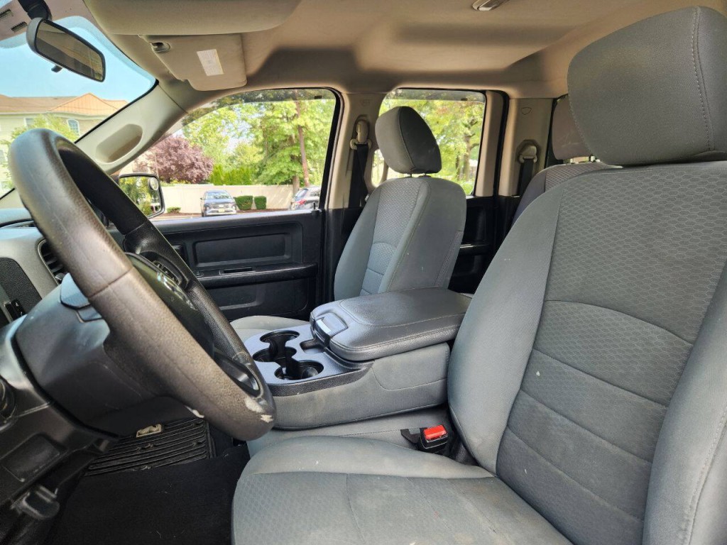 2017 RAM 1500 Image 11