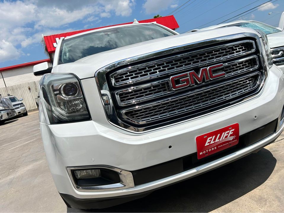 2016 GMC Yukon Image 2