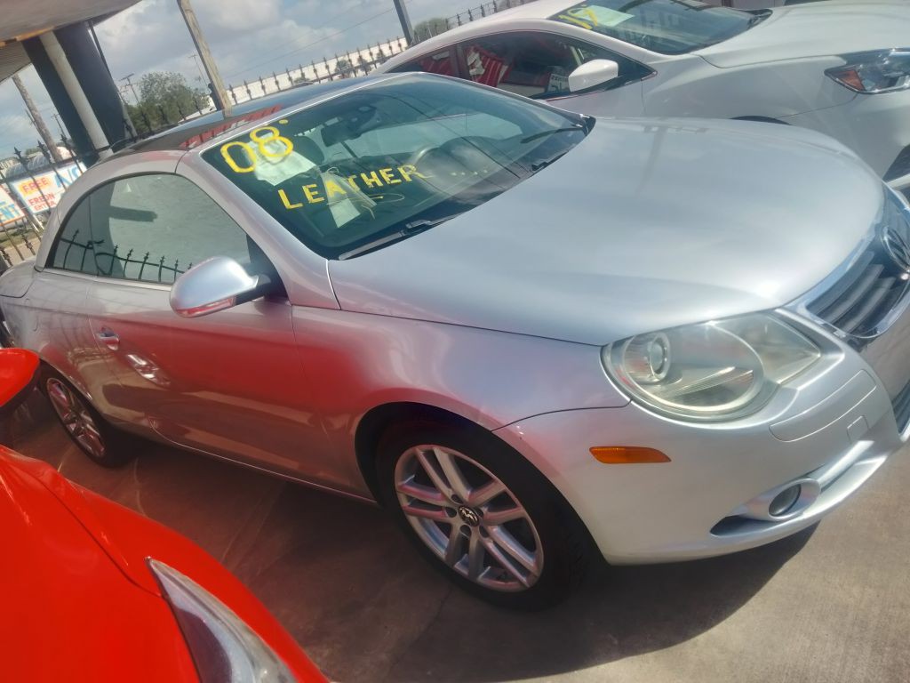 2008 Volkswagen Eos Image 2