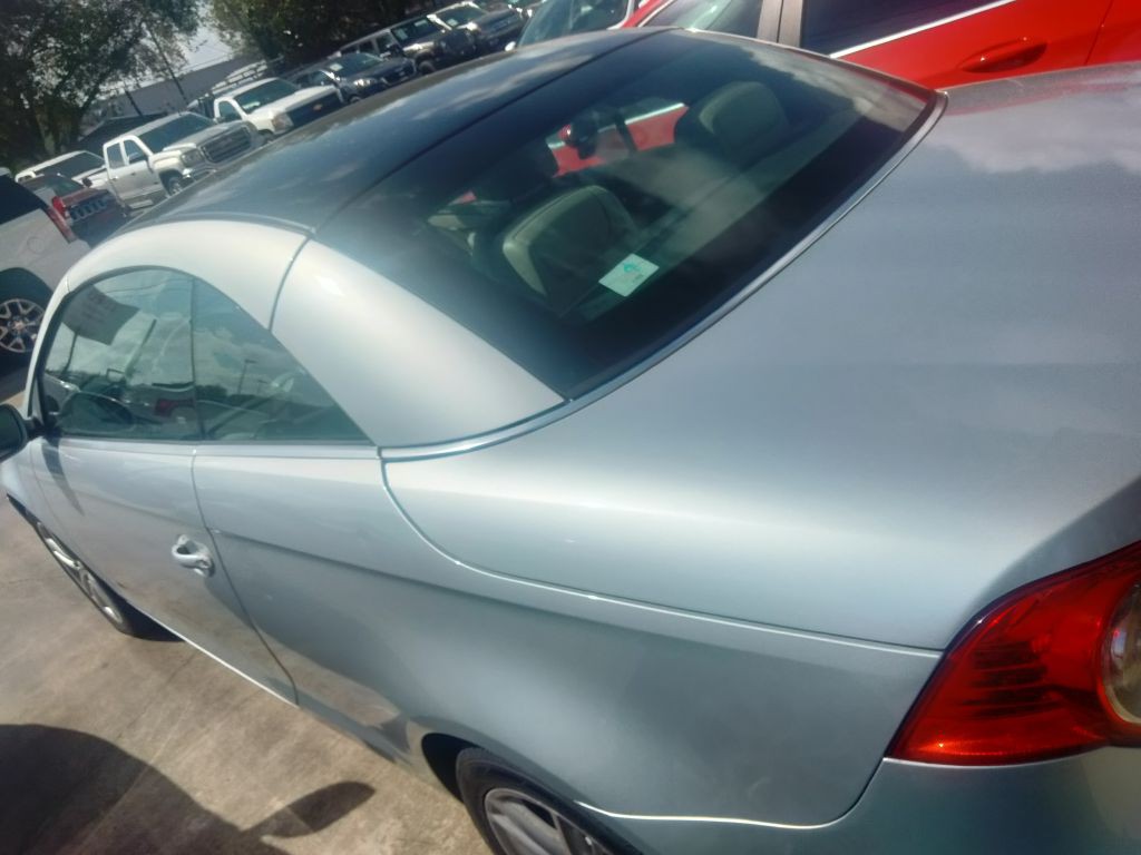 2008 Volkswagen Eos Image 4