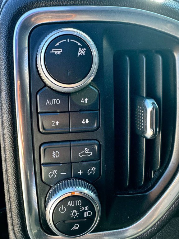 2019 GMC Sierra Image 8