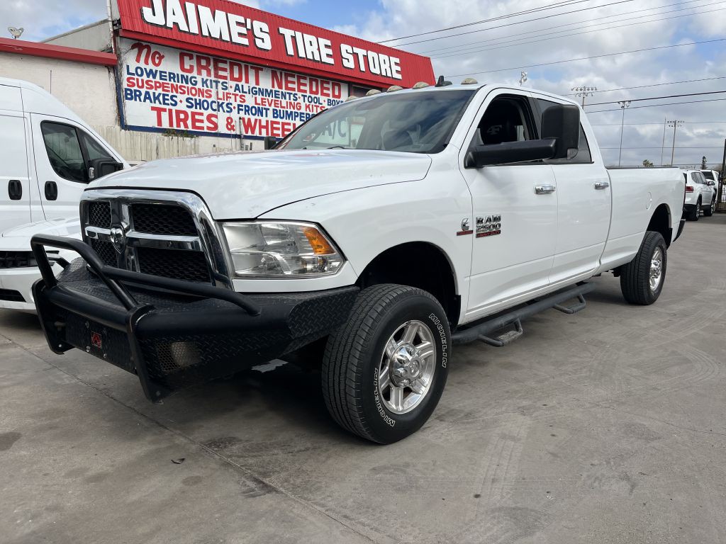 2014 RAM 2500 Image 2