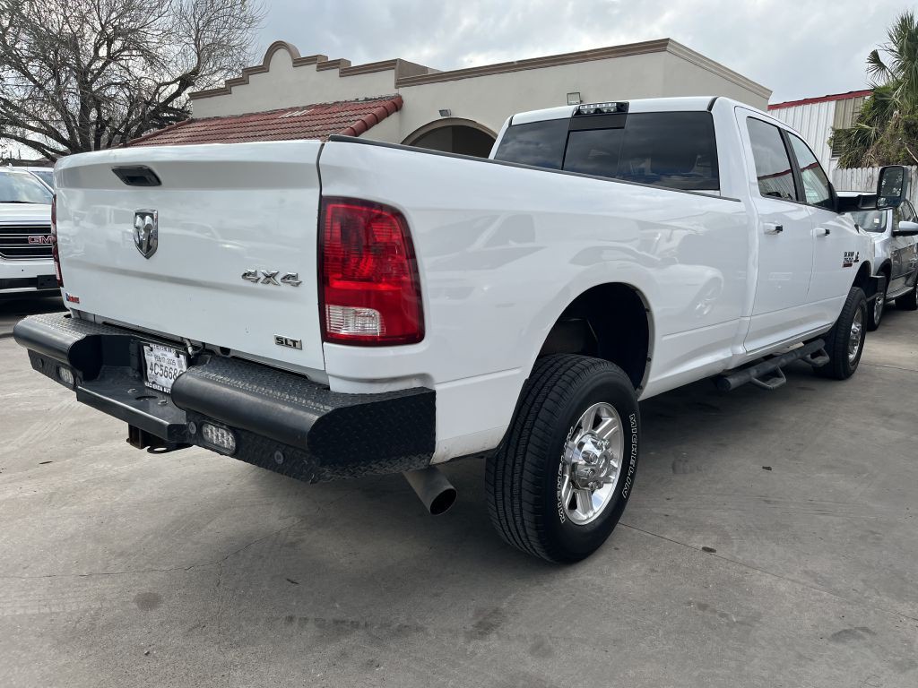 2014 RAM 2500 Image 3