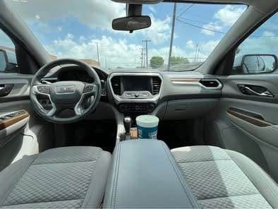 2019 GMC Acadia Image 8