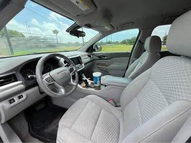 2019 GMC Acadia Image 9