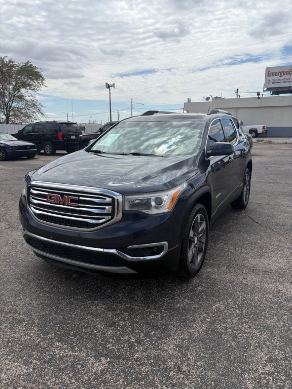 2018 GMC Acadia Image 2