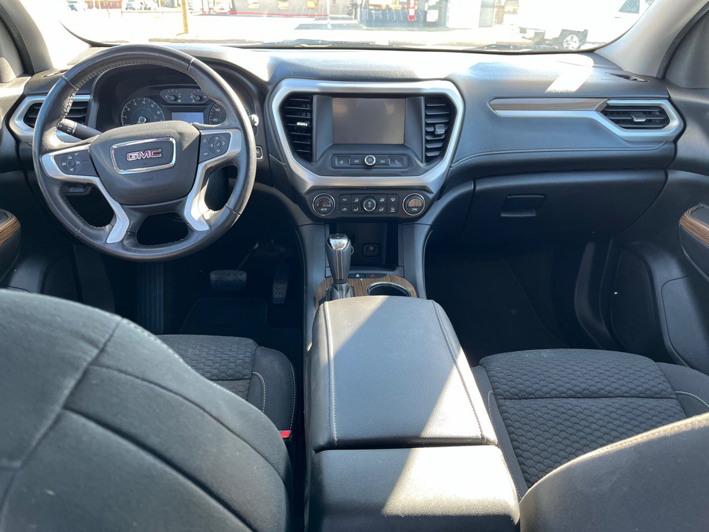 2018 GMC Acadia Image 8