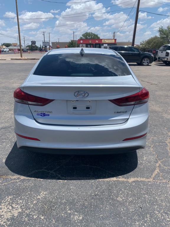 2017 Hyundai Elantra Image 6