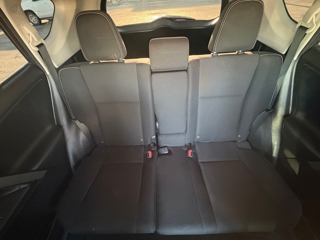 2016 Toyota Rav4 Image 9