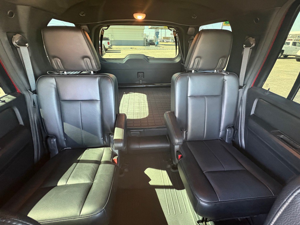 2016 Ford Expedition Image 9