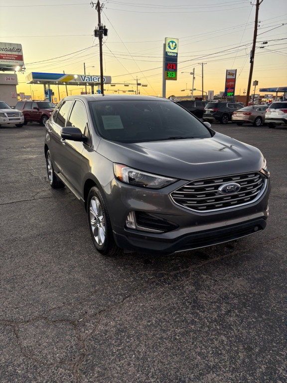 2022 Ford Edge Image 4