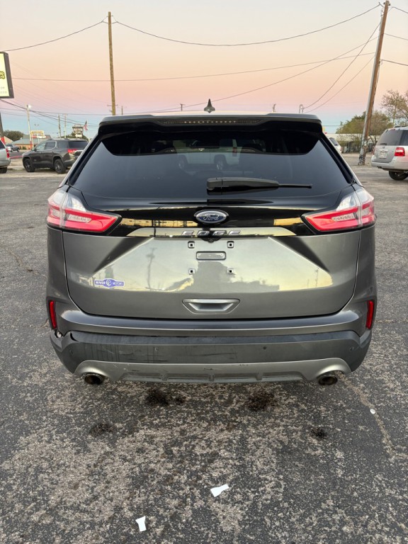 2022 Ford Edge Image 6