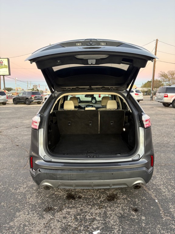 2022 Ford Edge Image 7