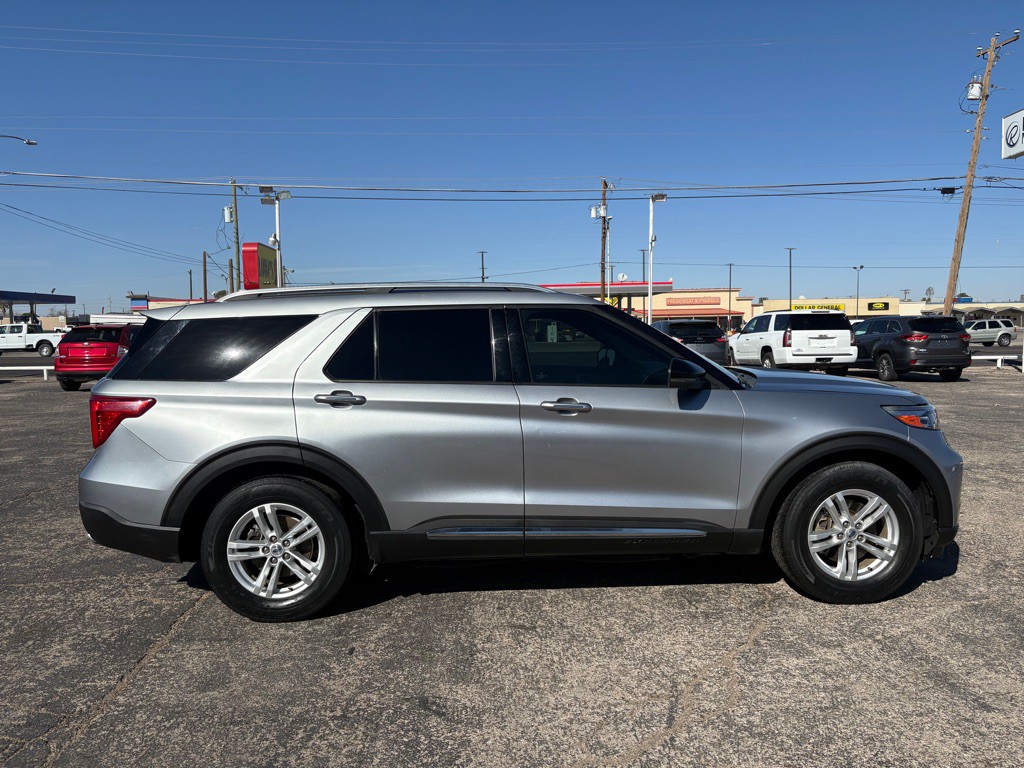 2020 Ford Explorer Image 5