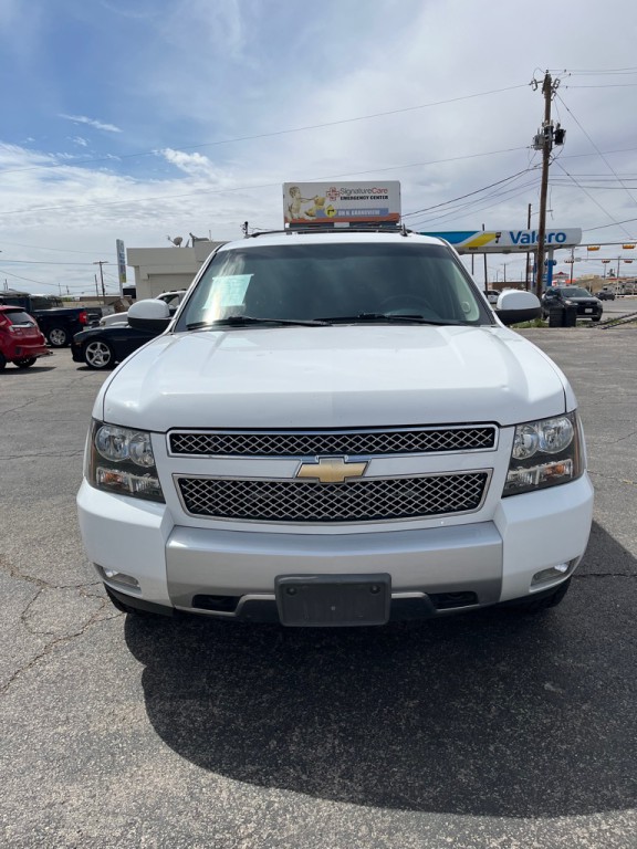 2011 Chevrolet Tahoe Image 3