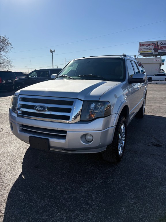 2013 Ford Expedition Image 2