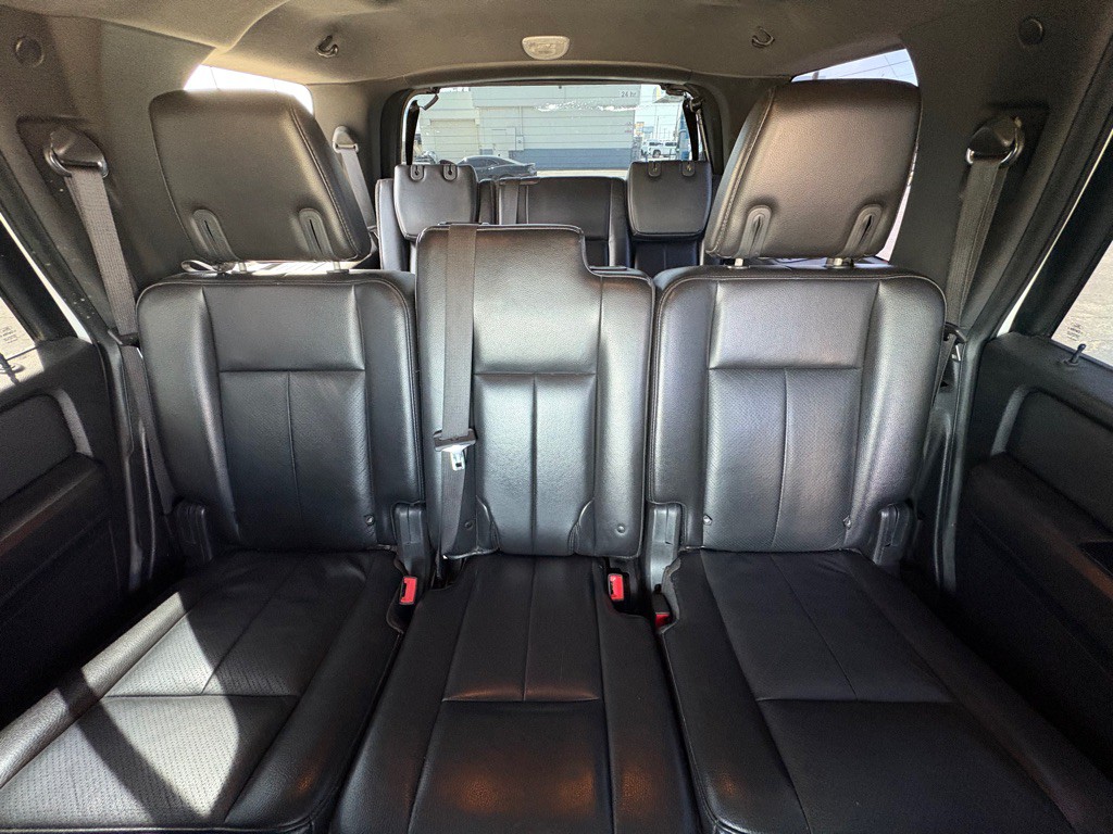 2012 Ford Expedition Image 8