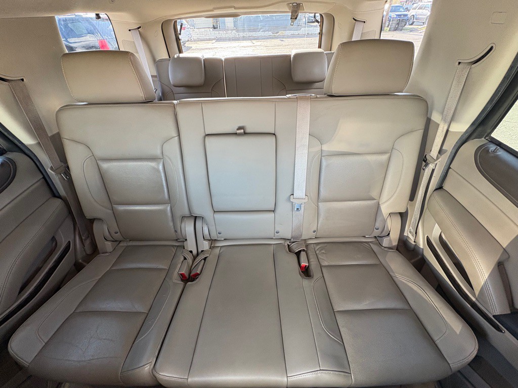 2016 GMC Yukon Image 9