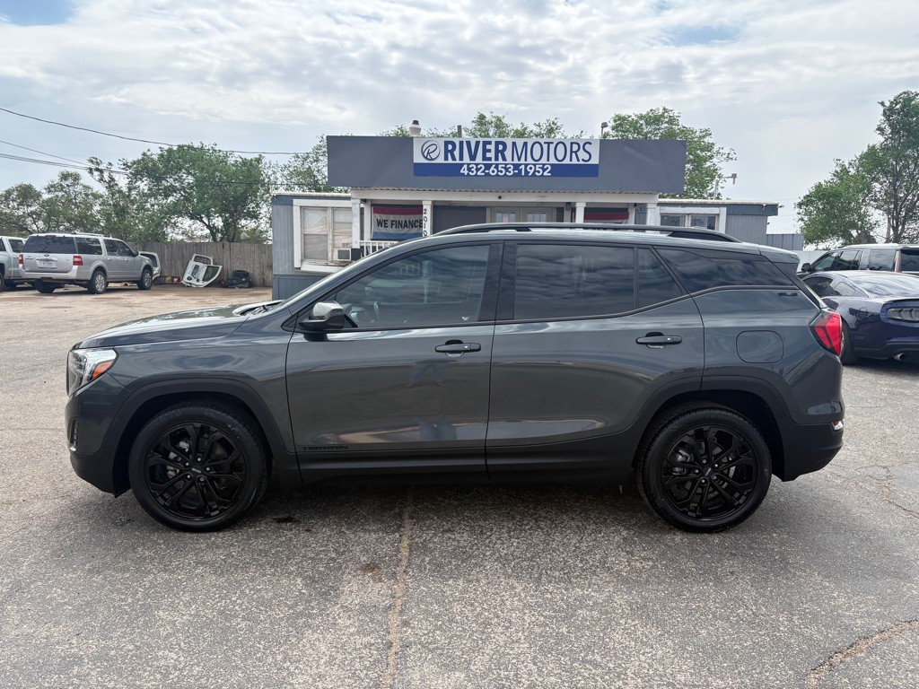 2021 GMC Terrain Image 1