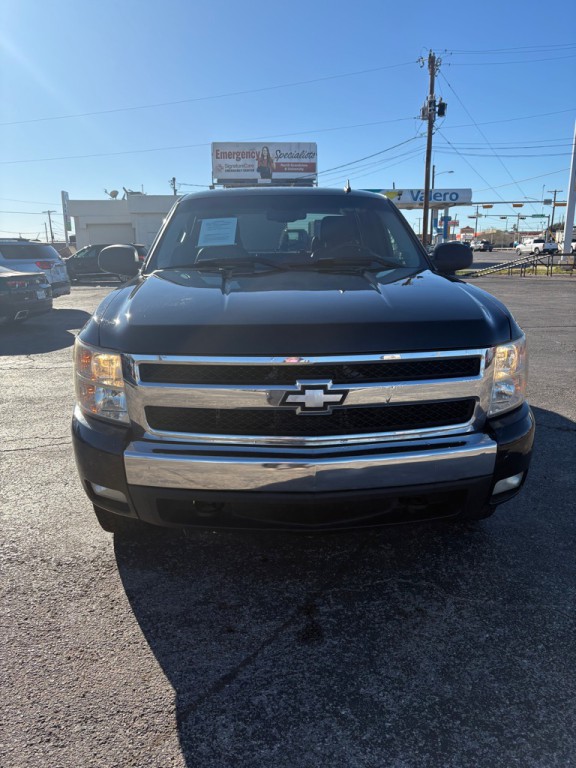 2008 Chevrolet Silverado 1500 Image 3