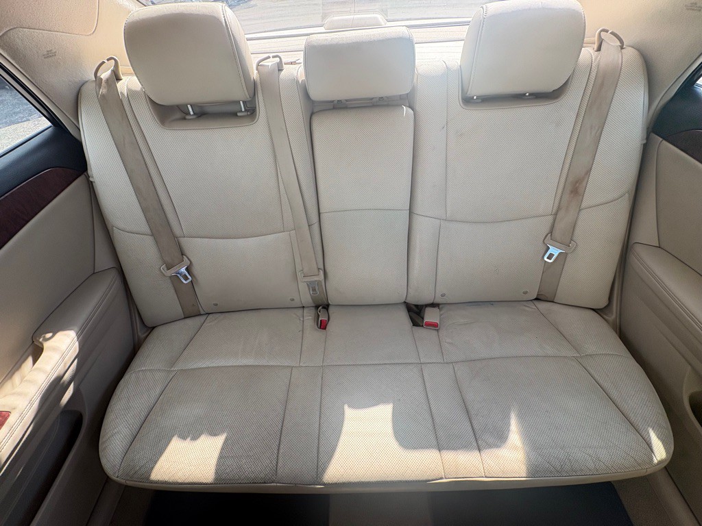 2011 Toyota Avalon Image 8