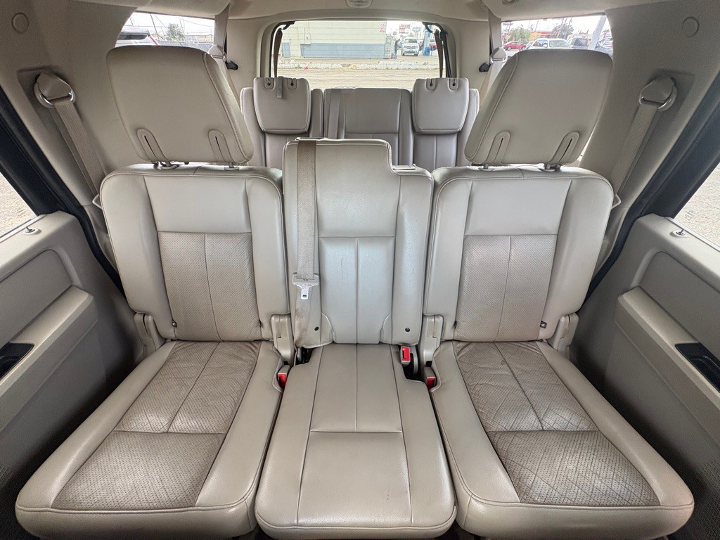 2014 Ford Expedition Image 9