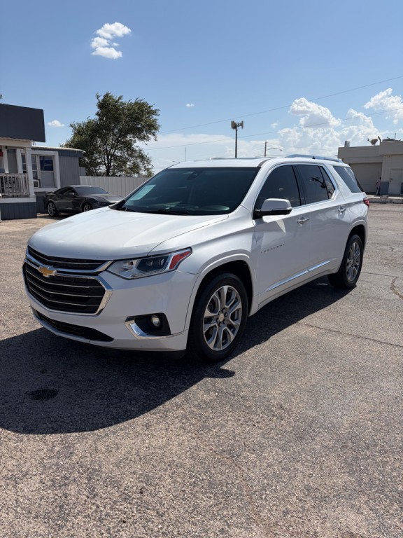 2020 Chevrolet Traverse Image 2