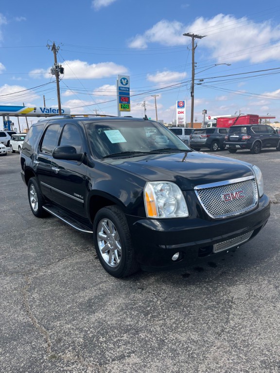 2010 GMC Yukon Image 4
