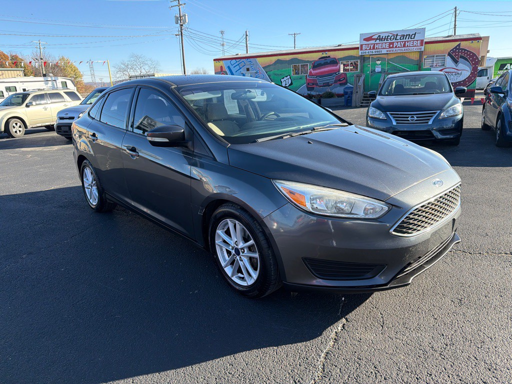 2015 Ford Focus Image 2