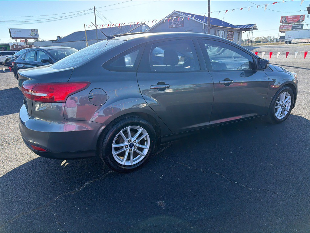 2015 Ford Focus Image 3
