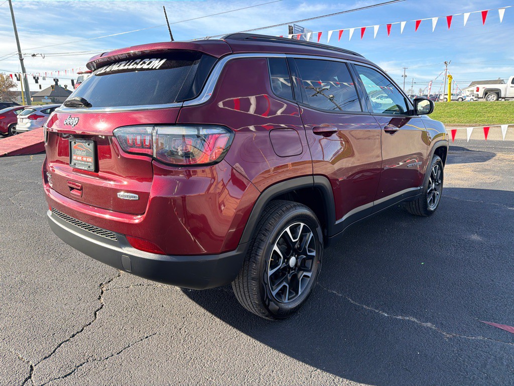 2022 Jeep Compass Image 3