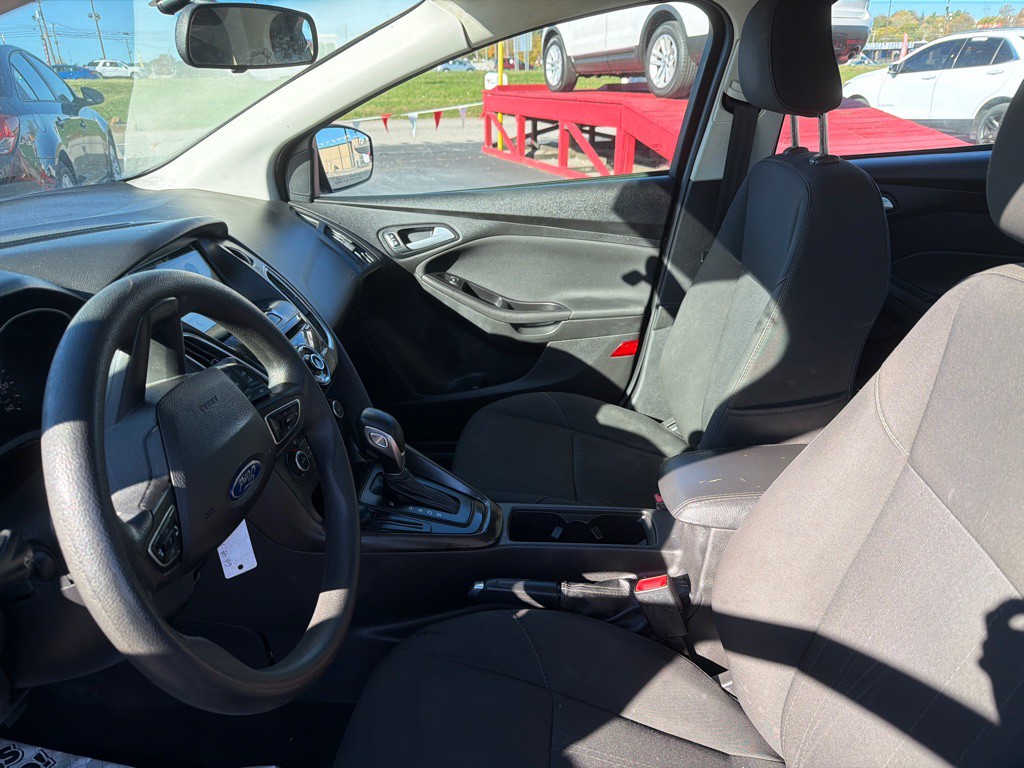 2018 Ford Focus Image 8